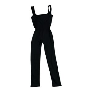 Chic Black Sleeveless Jumpsuit